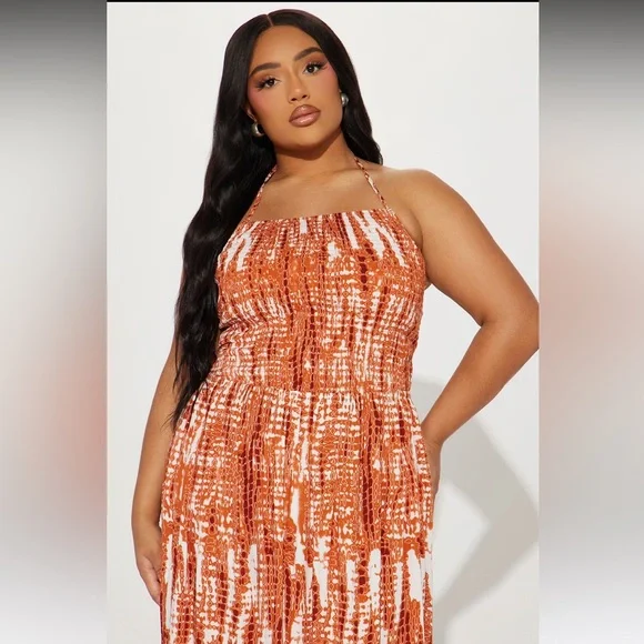 🧡NOVA CURVES CHALLIS MAXI WITH SMOCKED HALTER TOP & OPEN BACK WITH TASSLE TIES - Picture 2 of 6